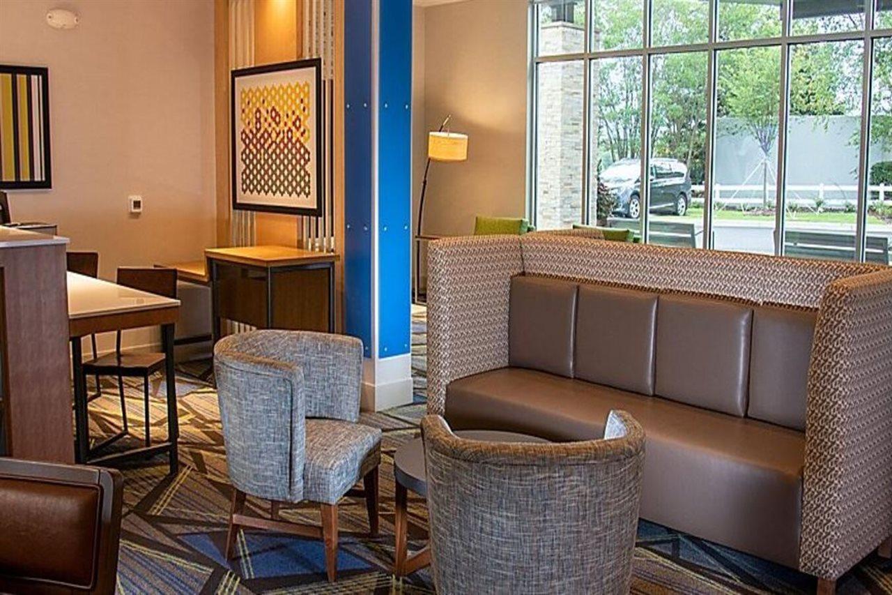 Holiday Inn Express & Suites Tuscaloosa East By Ihg Extérieur photo